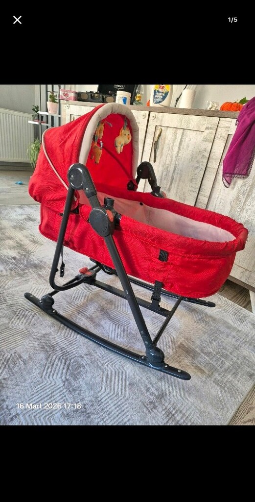 Baby plus Ana kucagi