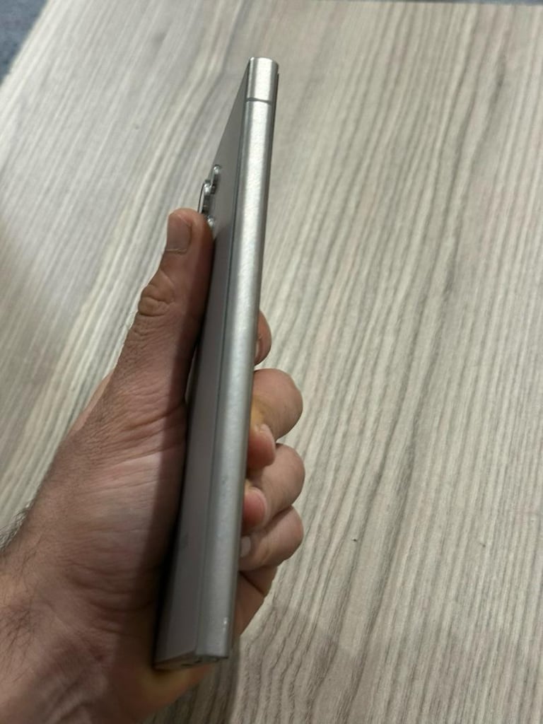 Samsung s24 ultra - 2