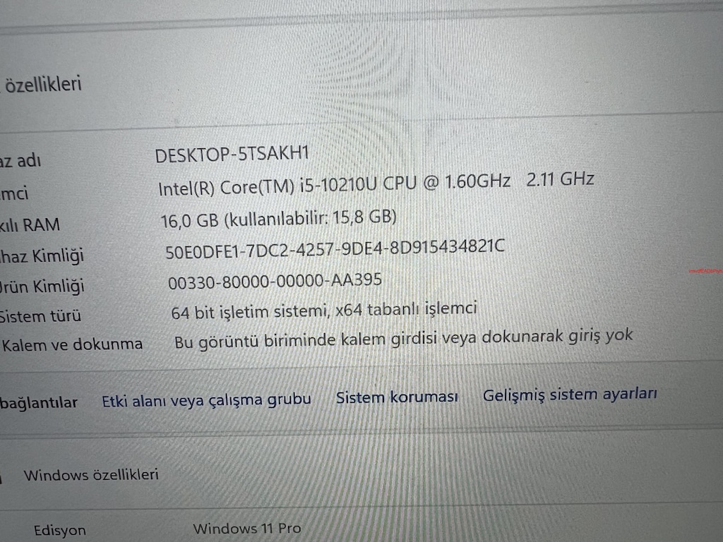 THİNKPAD T14 İ5 10. NESİL 16 GB RAM 256 M2SSD - 4