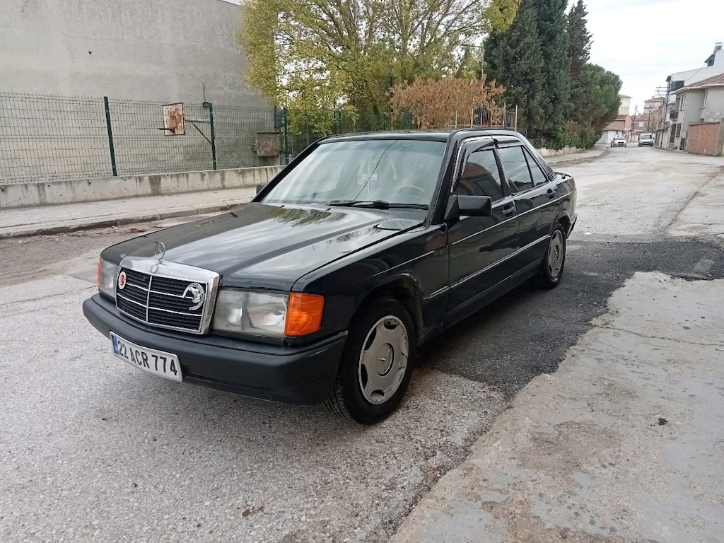 Mercedes 190 D - 3