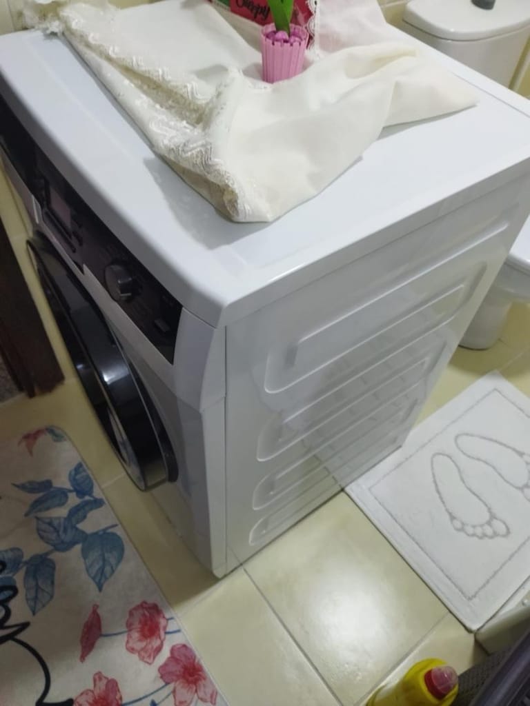 çalışır durumda çamaşır makinesi - 6