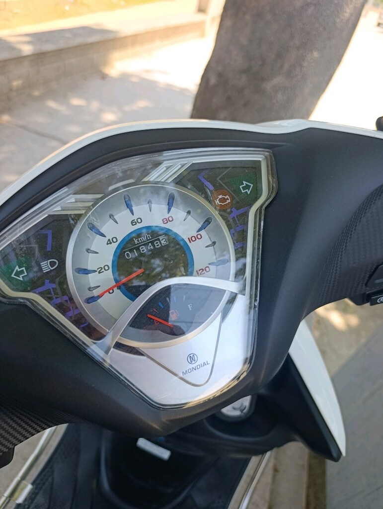 Mondial Fury 110 i - 3