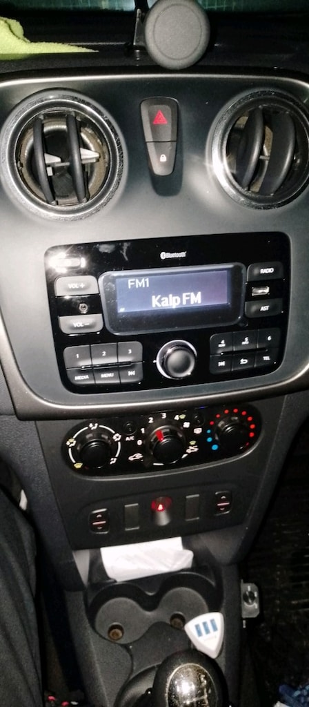 Sandero Stepway uyumlu Teyp - 2