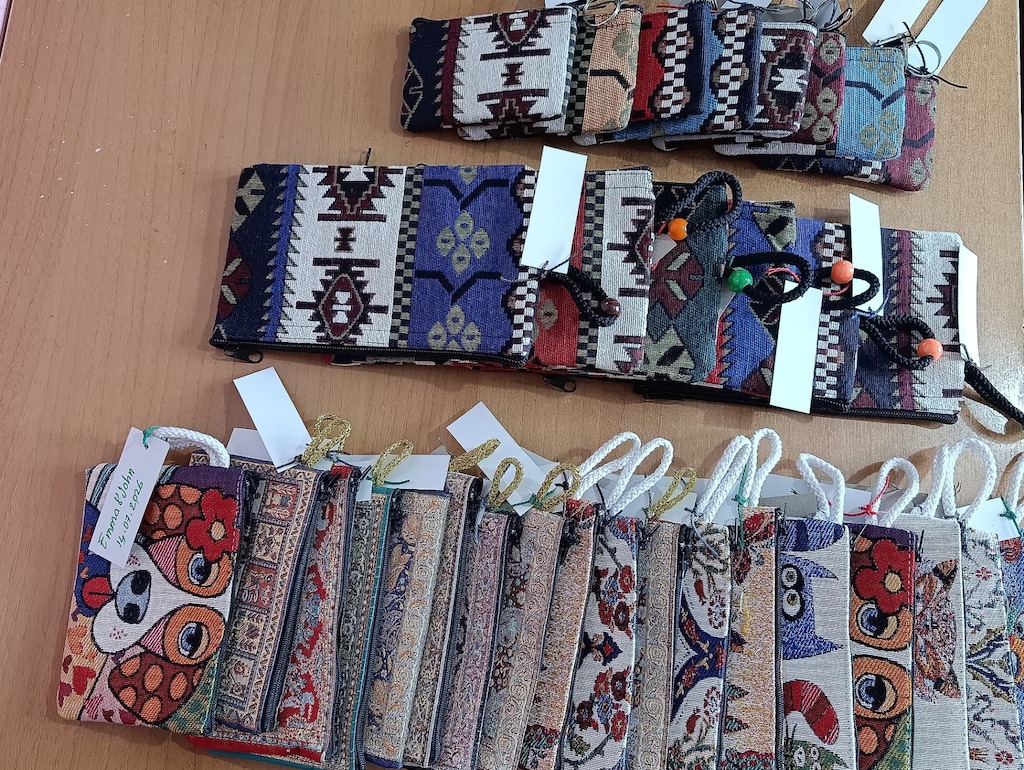 Toptan 32 Adet El Dokuması Kilim Cüzdan, Fermuarlı Çanta - 2