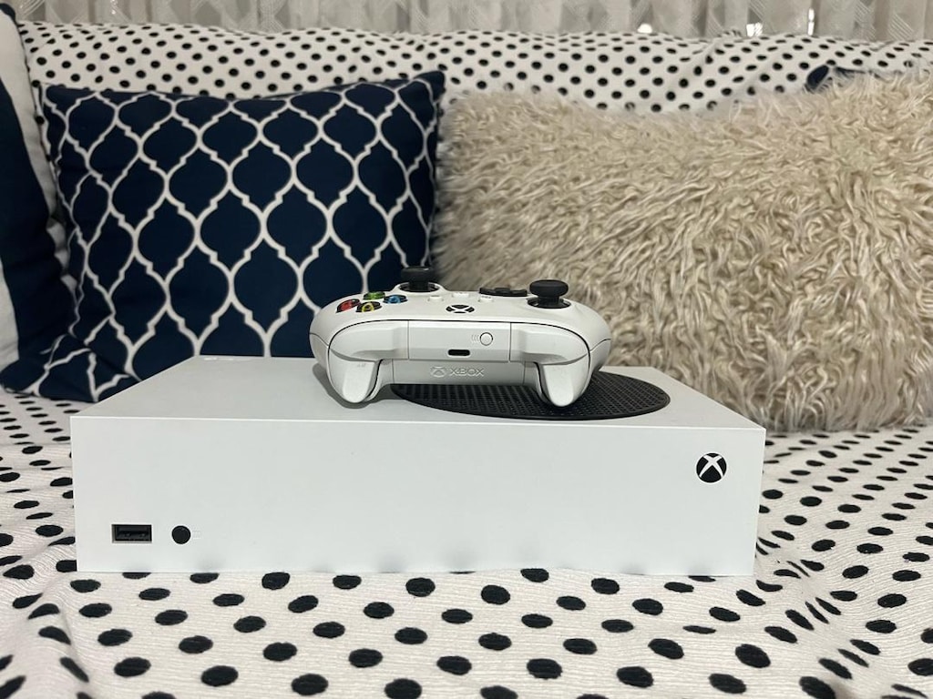 Temiz, Tamamen Sorunsuz Xbox Series S 512 GB - Yeni Nesil Hız Canavarı - 2