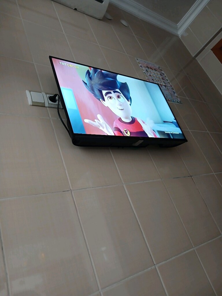 Televizyon 82 ekran - 3