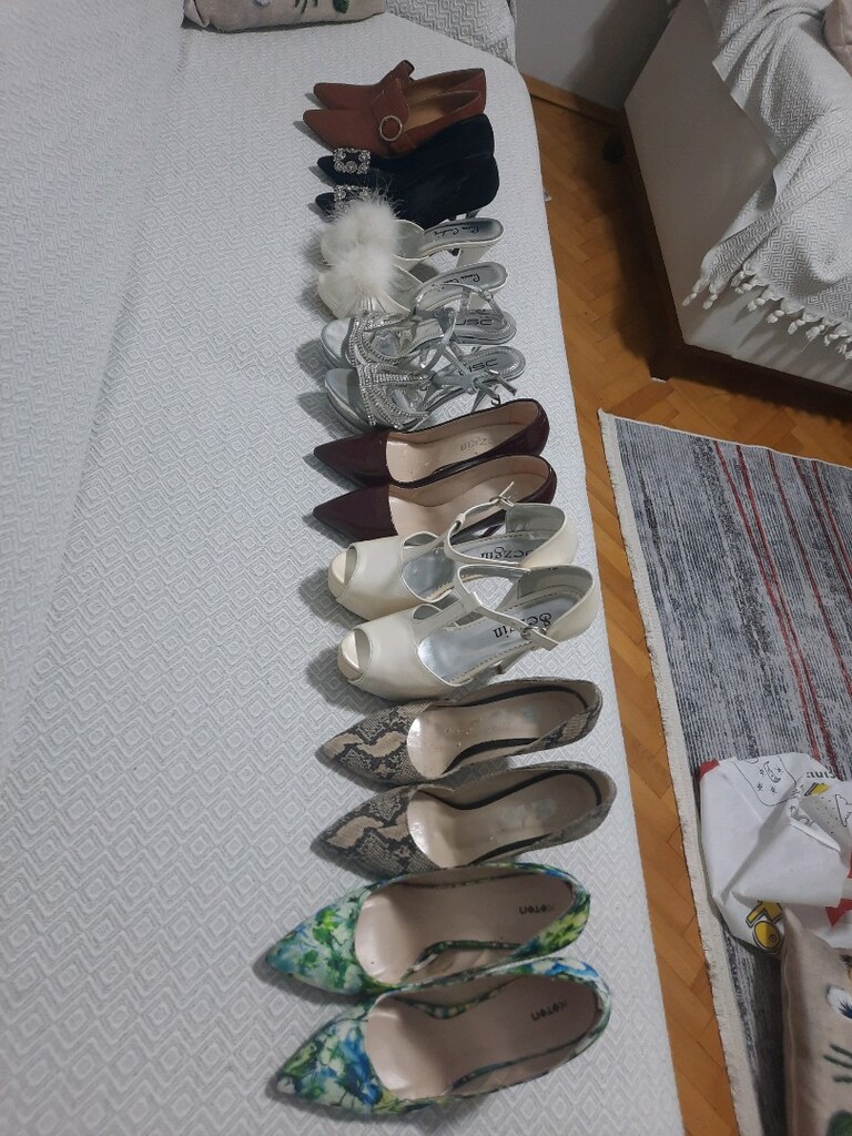 8 adet marka bayan ayakkabıları 37 numara 750 tl - 15