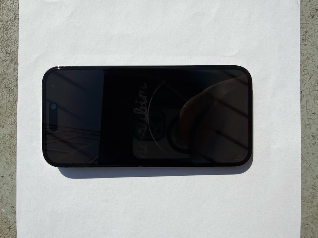 Nokta Hatasız İphone 14 Pro - 2