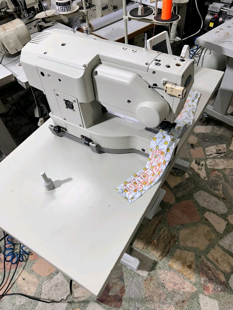 İLİK DÜĞME MAKİNESİ - 2