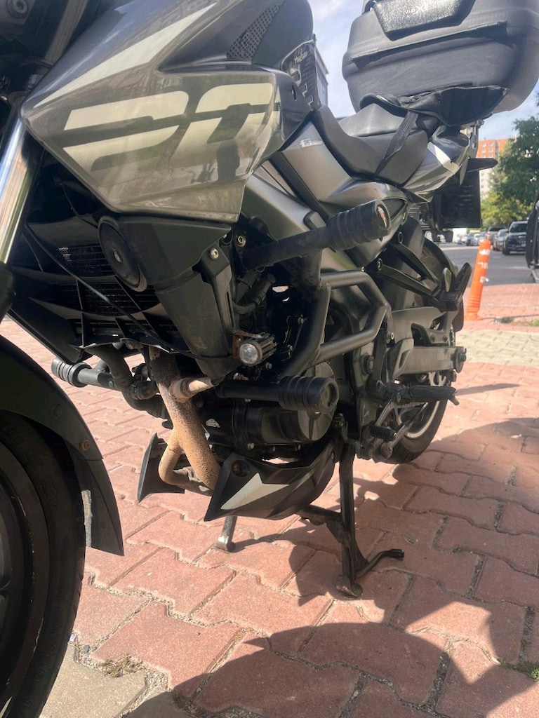 pulsar 200ns abs - 6