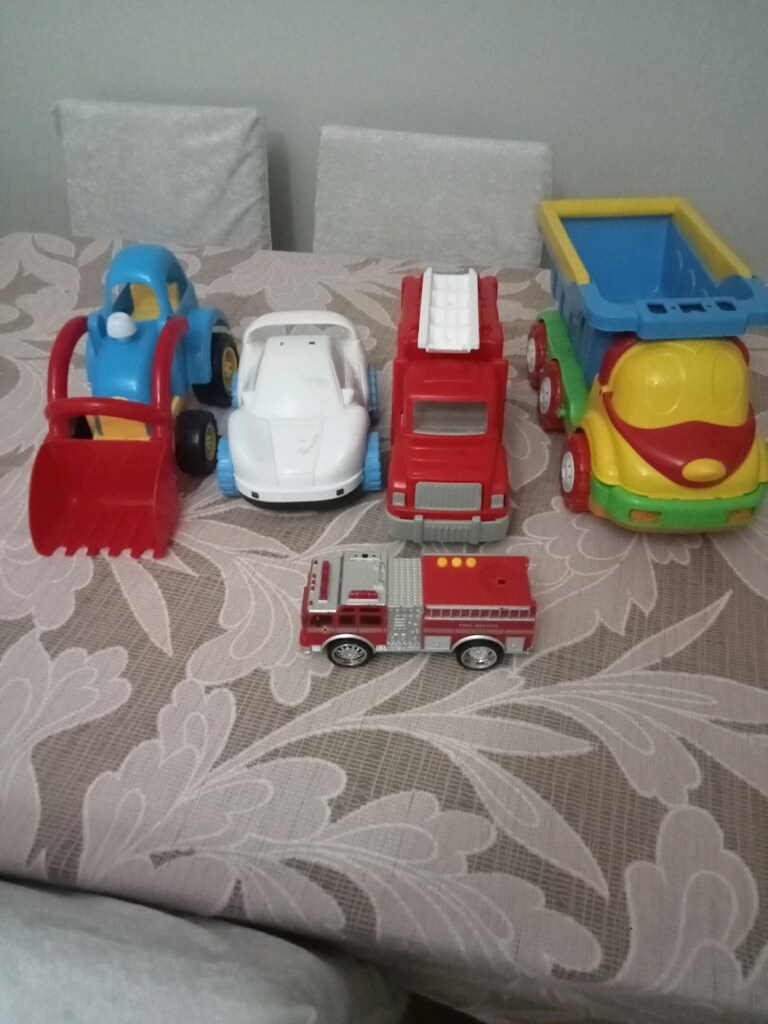 5 parça oyuncak kamyon, araba - 2