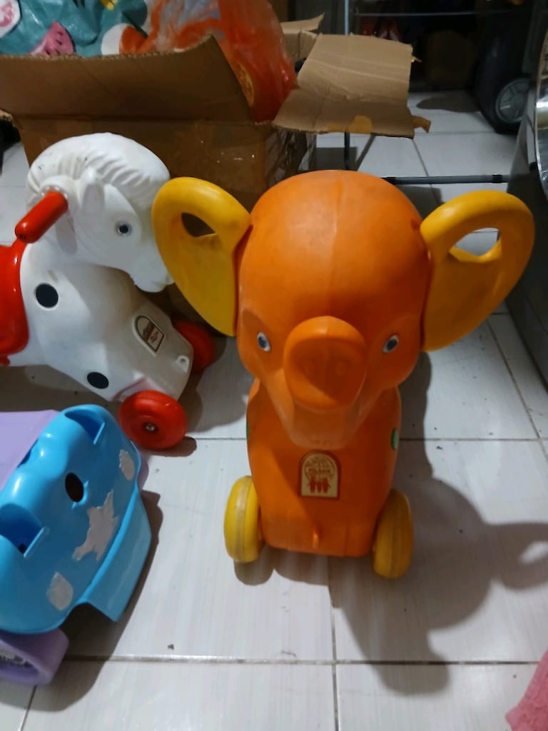bebek araba oyuncakları - 2