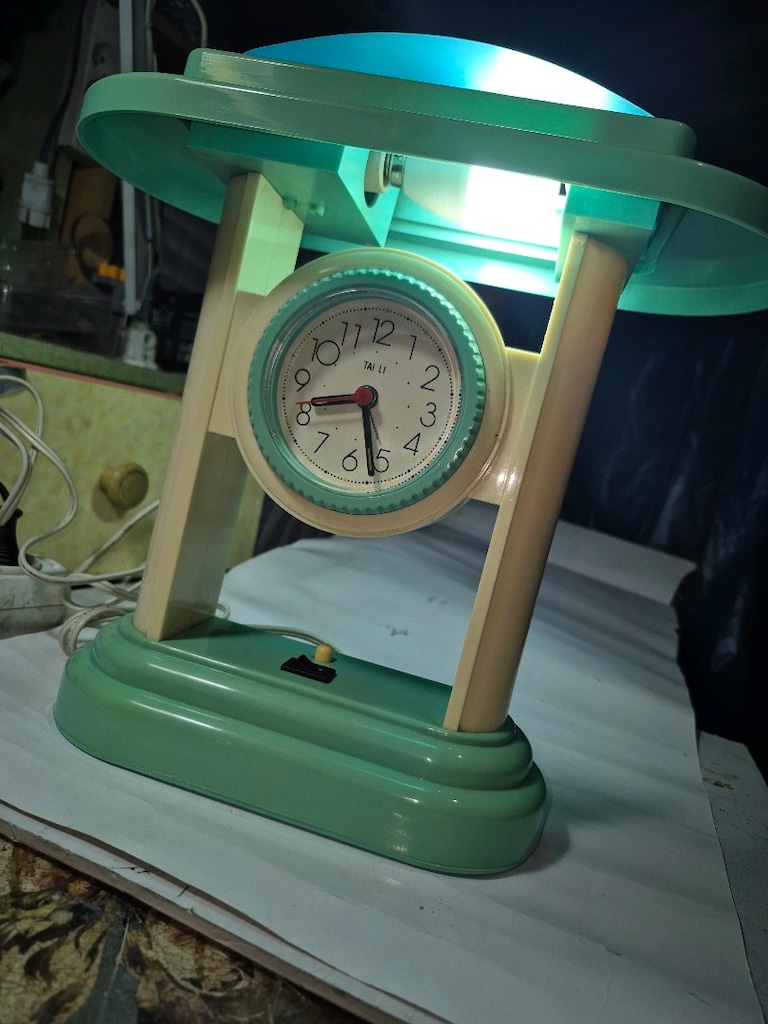 Lambalı masa saati - 13