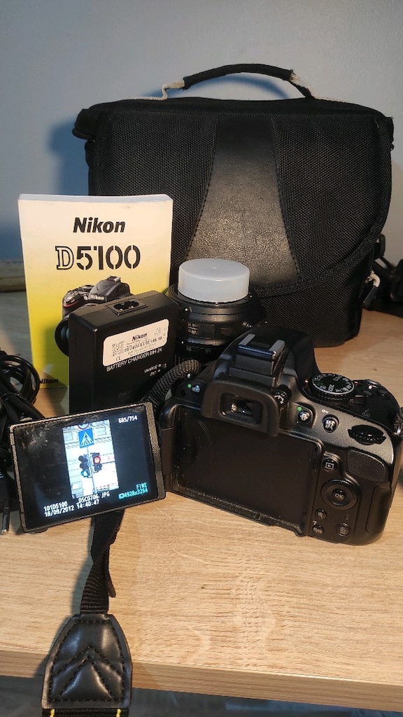 Tertemiz Nikon D5100 Full Set – Hareketli Ekran - 4