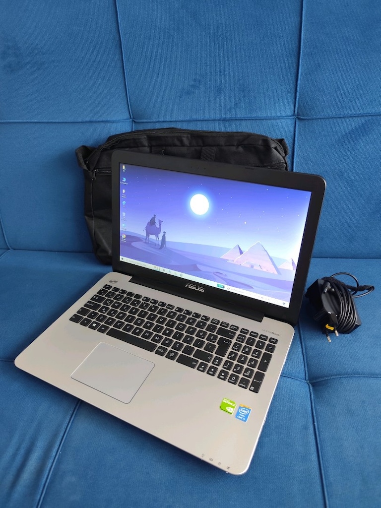 Asus Laptop - İ5 6.Nesil - 12 GB Ram - 2 GB Ekran Kartı + 240 SSD - 2