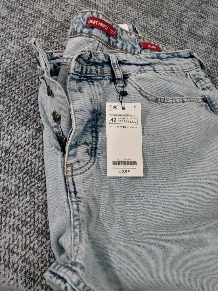 etiketli erkek kot pantolon