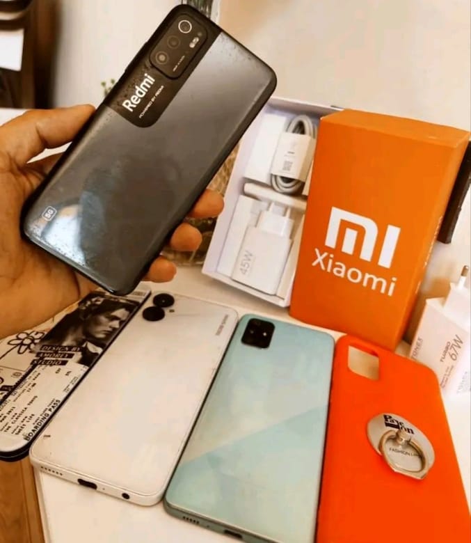 TR SAMSUNG A71 128GB HAFIZA 8GB RAM TR TEKNO SPARK 9 PRO 128GB HAFIZA - 2
