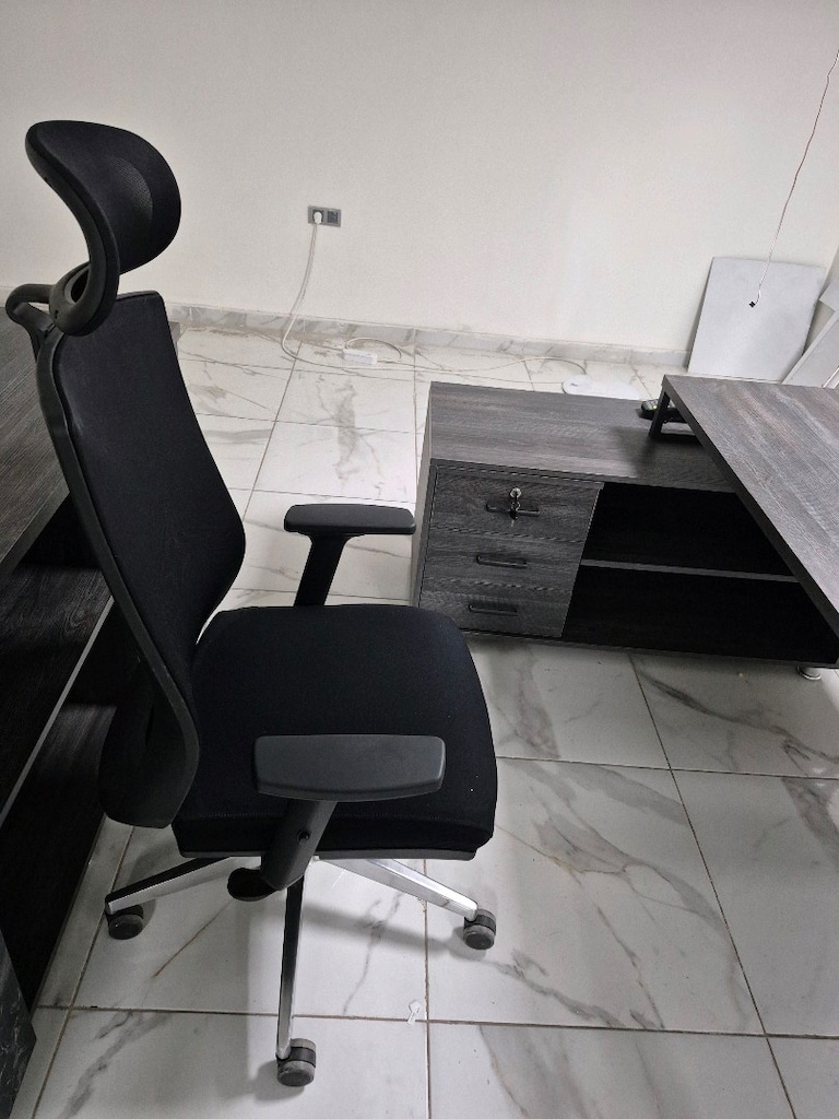 Sıfır Ayarında Modern Ofis Takımı - 2