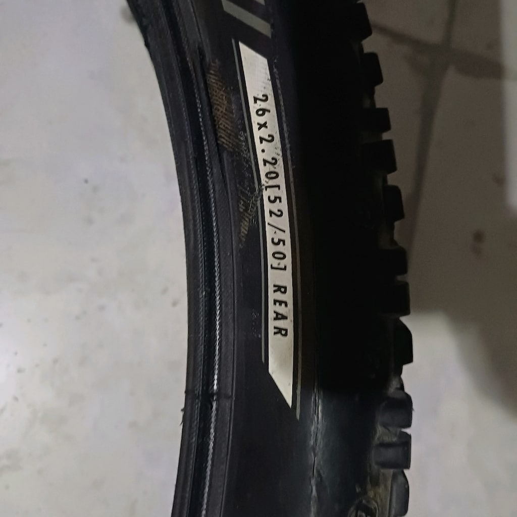 BONTRAGER DIŞ LASTİ 26 JANT - 2