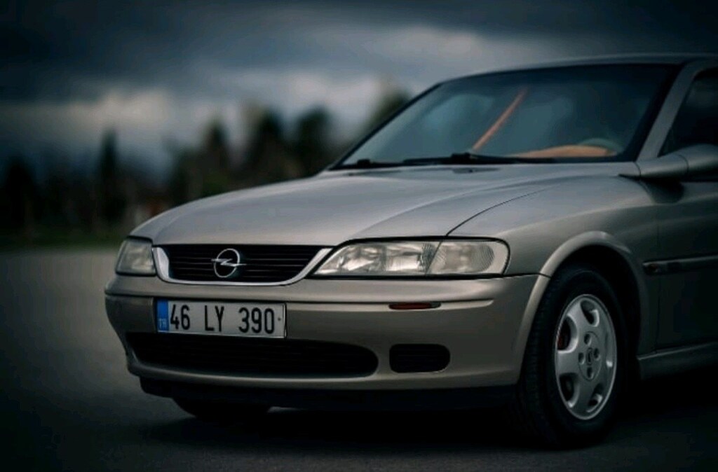 SATILIK TEMİZ OPEL VECTRA CD - 7