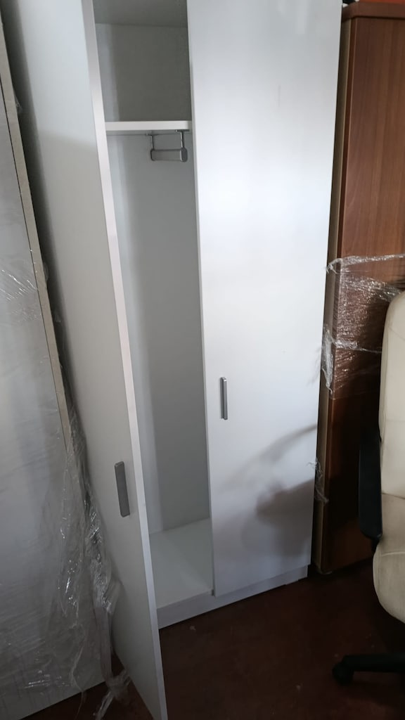 DEKOR BÜRO MOBİLYALARI 80X40X190 KOLEKSİYON VESTİYER İKİNCİ EL - 2