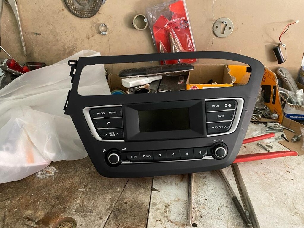 Sıfır orjinal Hyundai i20 teyp kulanılmamış en fazla 4 gün - 7