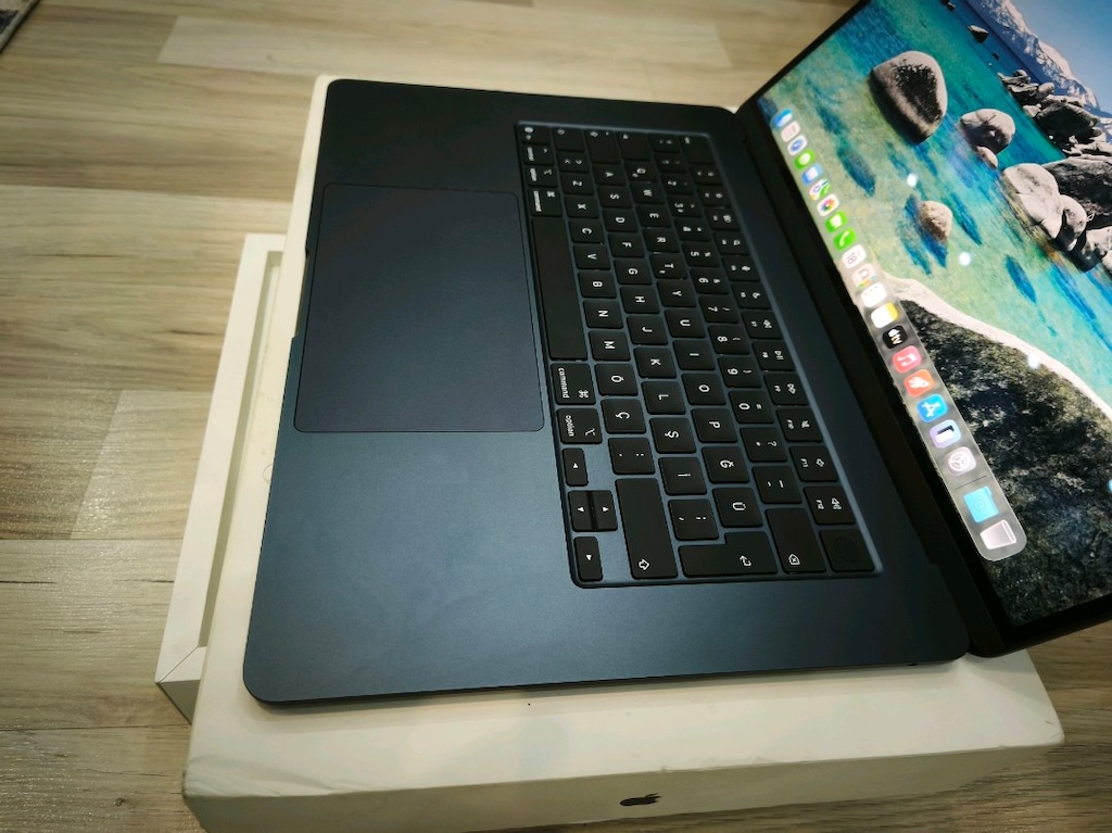 MACBOOK AİR M5 16.CB.RAM 512.CB.SSD 15.İNC .17.AY GARANTİLİ Sigortalı - 5