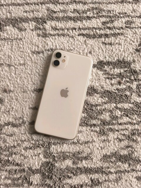 İPHONE 11 64 GB TR CİHAZI