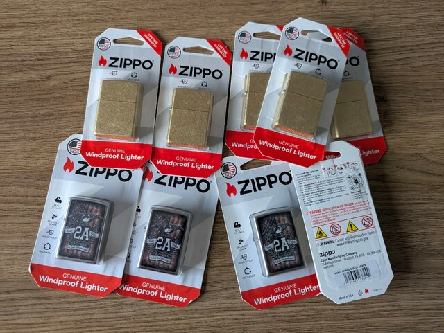 Amerikadan Orjinal Zippo Cakmak Sıfır hic açılmamış cakmaklar