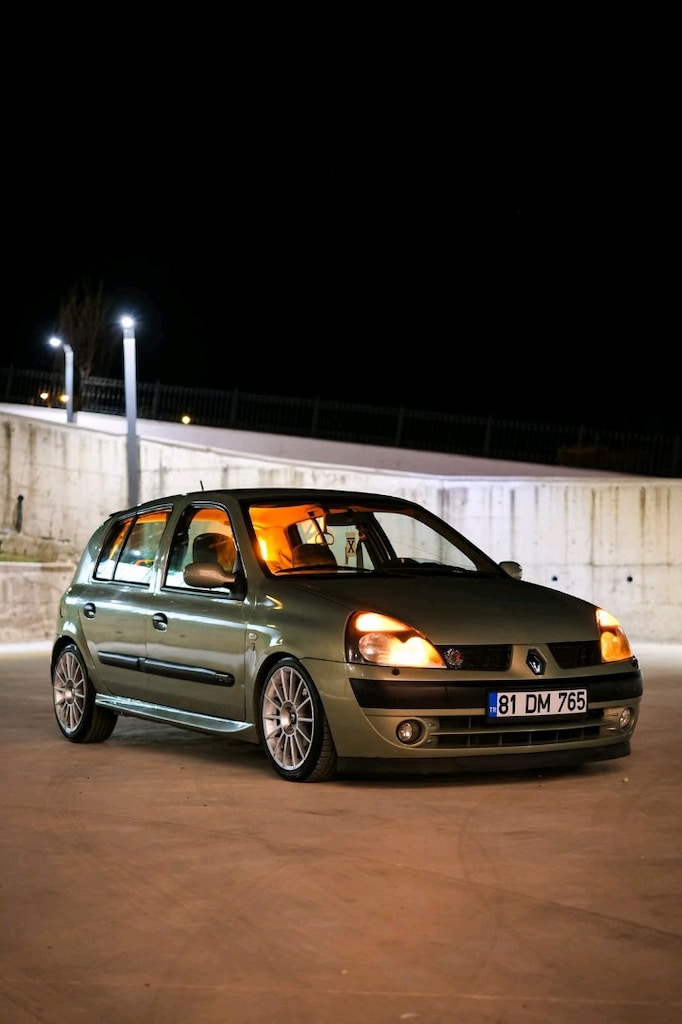 2004 model privilege - 14