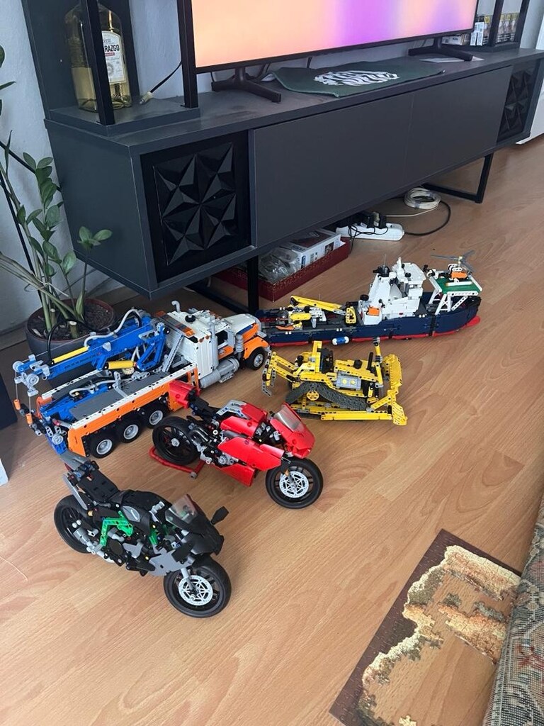 LEGO Technic 42043 Mercedes-Benz Arocs 3245 – Eksiksiz / Koleksiyonluk - 4