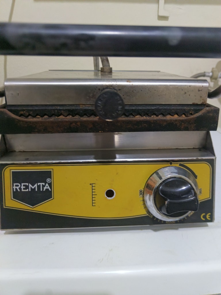 Tost Makinası (Remta R72 - 8 Dilim Standart) - 13