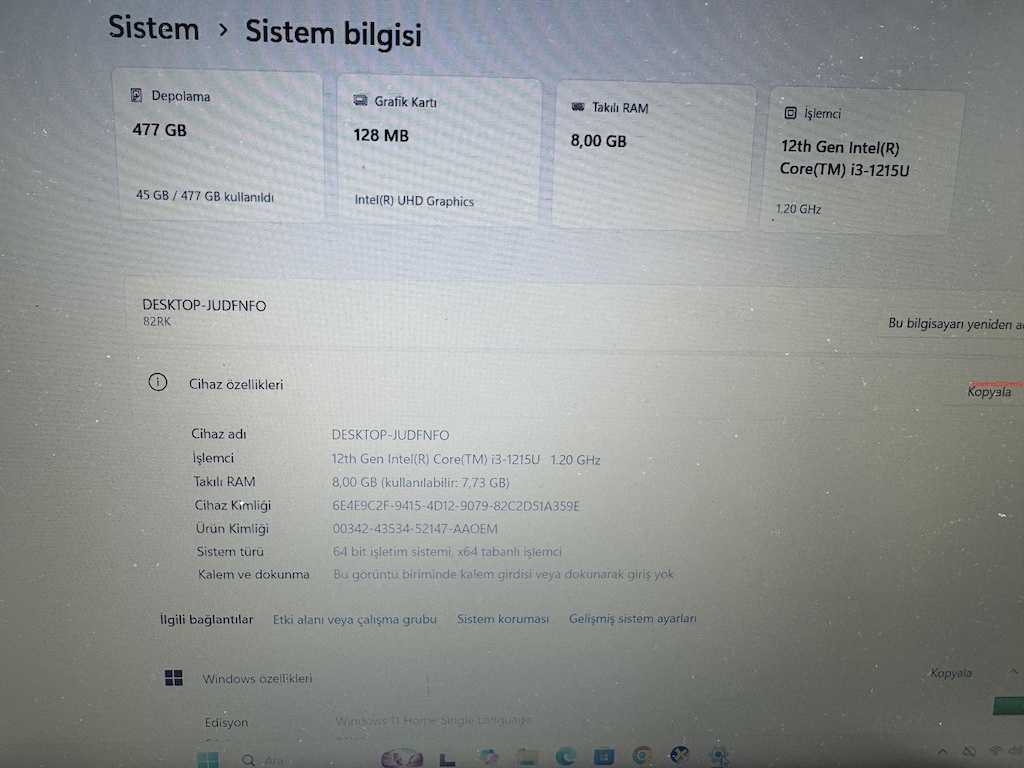 LENOVO İ3 12. NESİL 8 GB RAM 512 NVME - 4