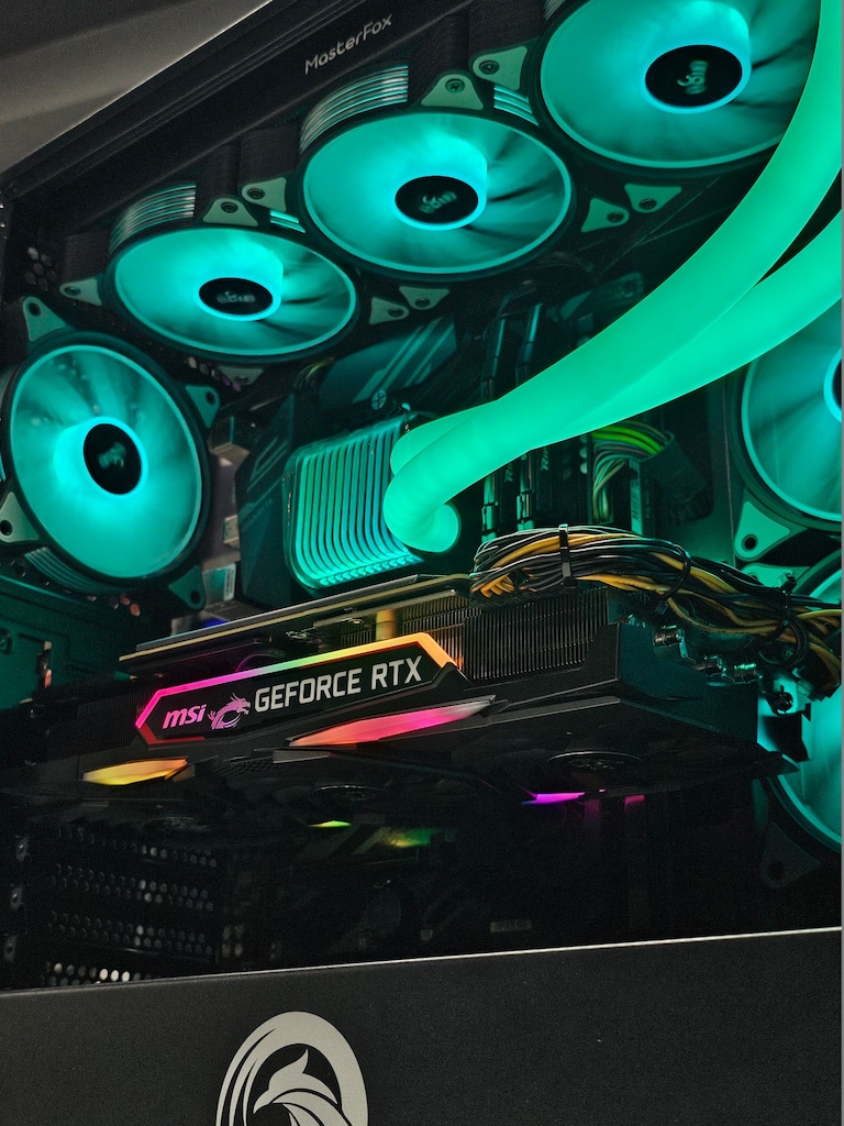Ryzen 9 3900X - RTX 5060 8GB - 16GB RAM -1TB M.2 SSD - 10