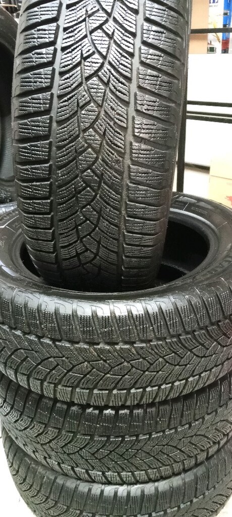 215 55 16 kışlık takım Goodyear marka - 3
