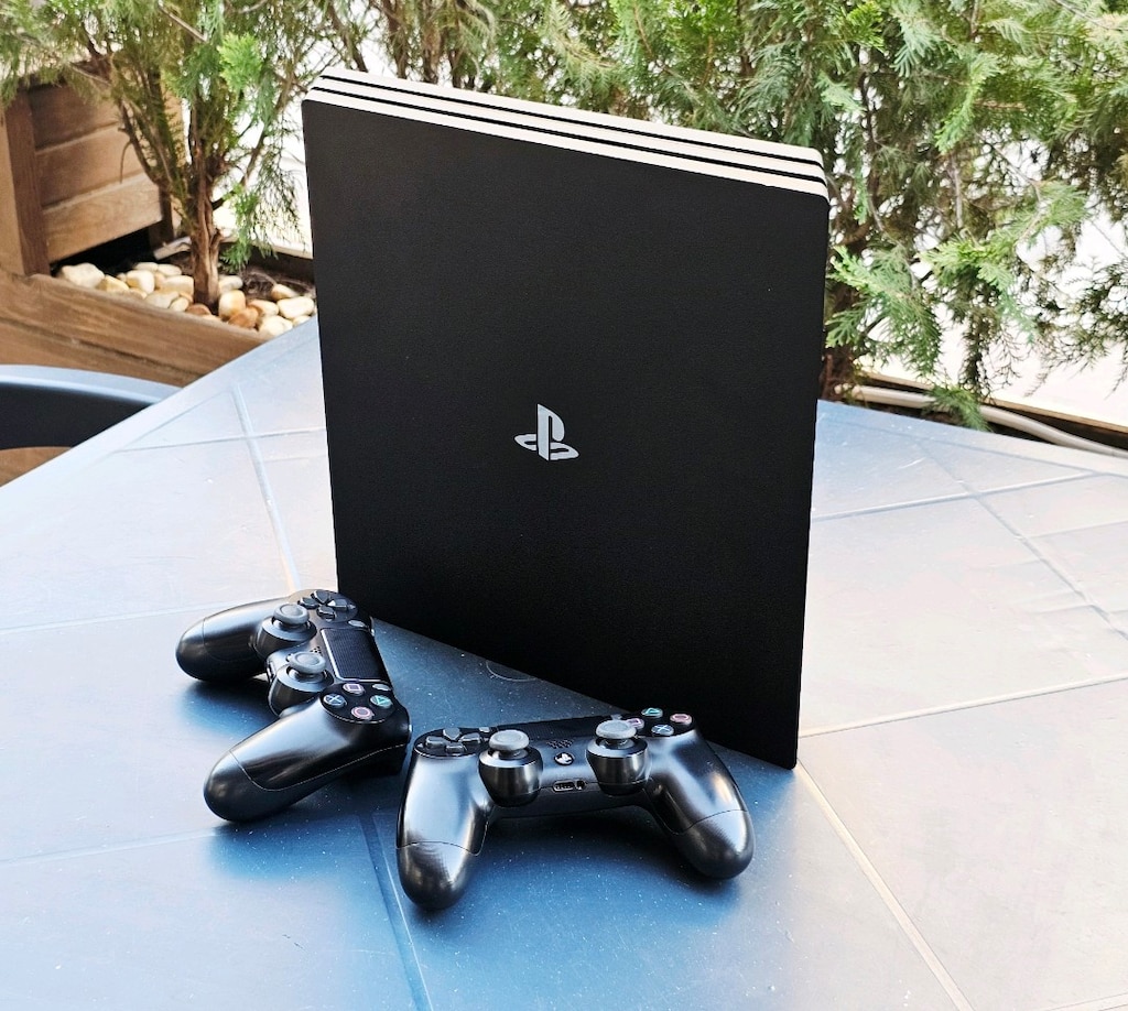 PlayStation 5 Pro 1 TB SSD Çift Kol - 3