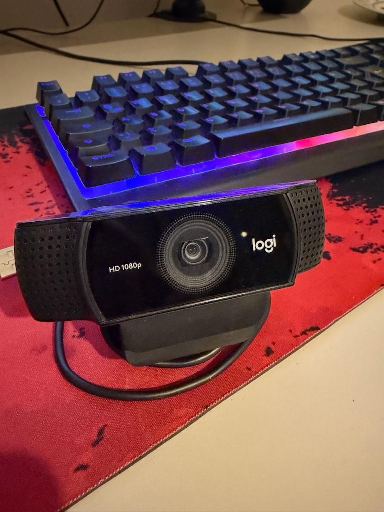 Logitech C922 Pro Stream Webcam - 3