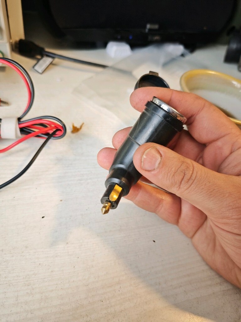 bmw çakmaklık usb yavaş şarj - 4