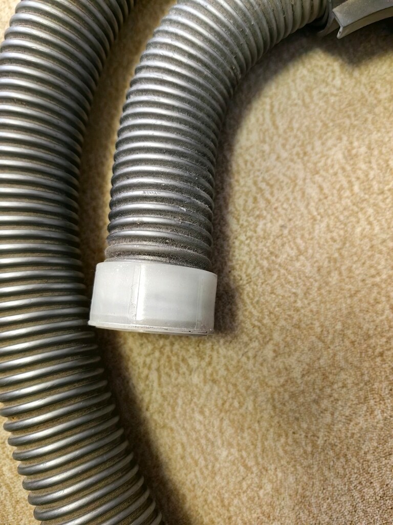 Dyson DC23 hortum sağlam - 3