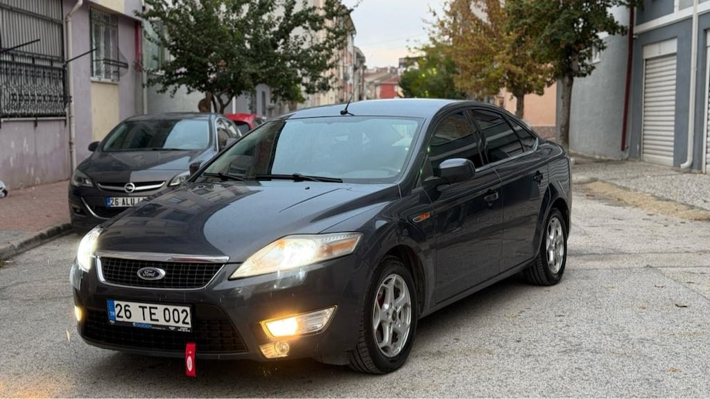 Sahibinden Ford Mondeo 2010 Temiz Bakımlı Fırsat Aracı - 2