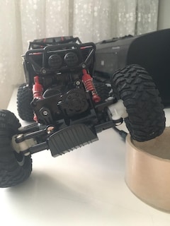 Rc 4x4 2.4ghz rock crawler araba - 4