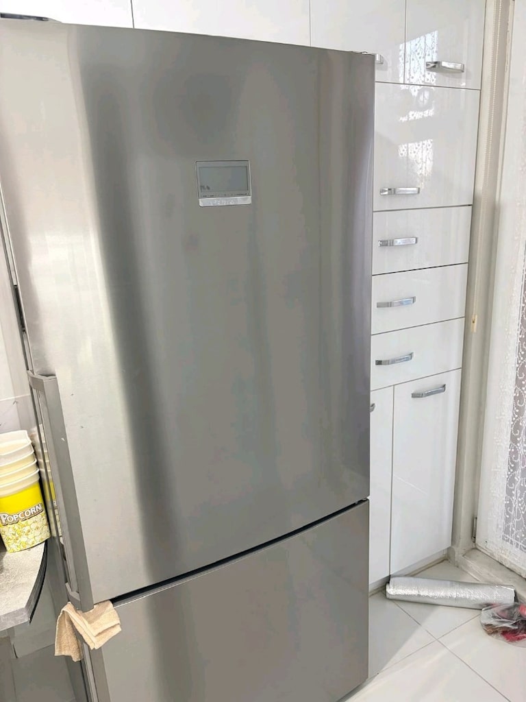 Bosch XXL Buzdolabı KGN86AID1N - 5