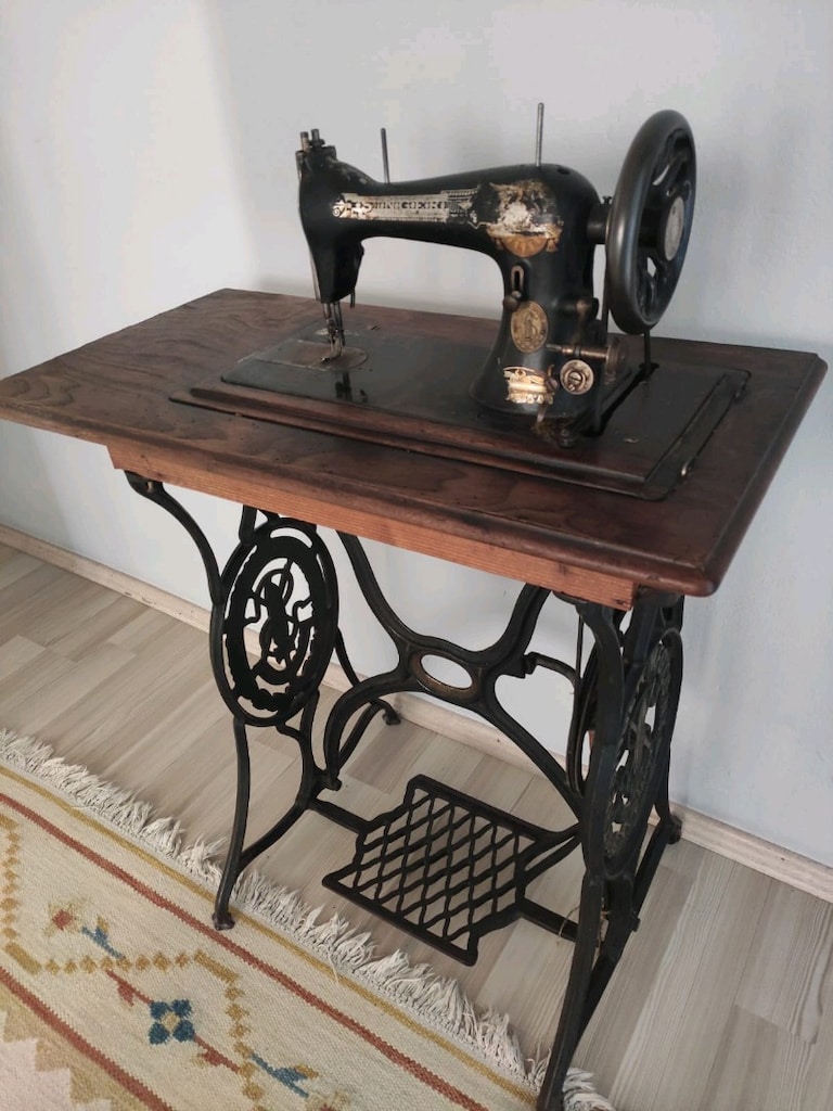 Antika Singer dikiş makinası - 2