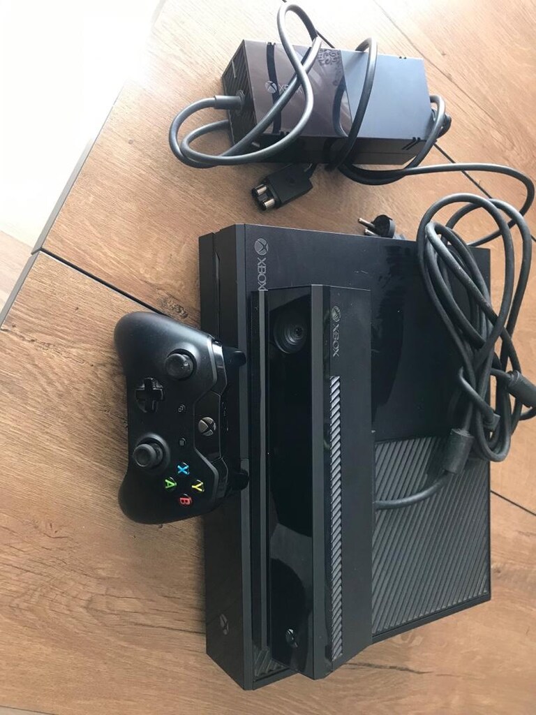 Promo : La Xbox One + Forza 6 (ou manette Halo 5) à 349