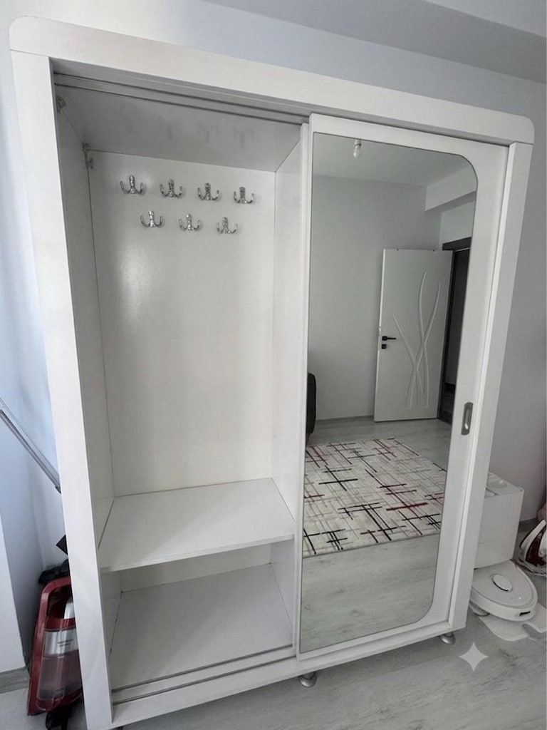 Sürgülü kapaklı vestiyer-dolap - 3