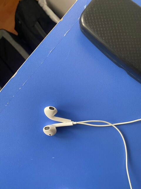 İPHONE KABLOLU KULAKLIK