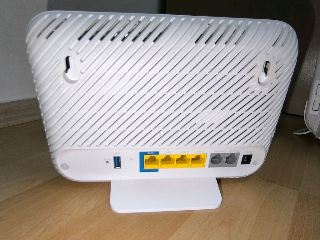 HUAWEİ LG8245X6-50 AX3000 WİFİ-6 GİGABİT FİBER MODEM - 2