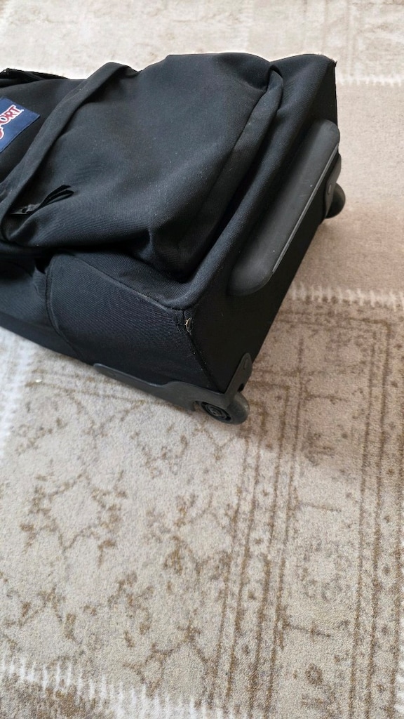 Jansport Tekerlekli sırt çantası, kabin boy Seyehat çantası - 8
