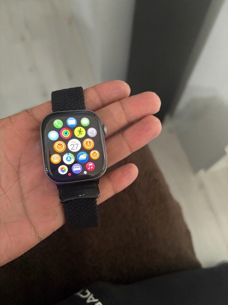 Apple Watch 11 - 2