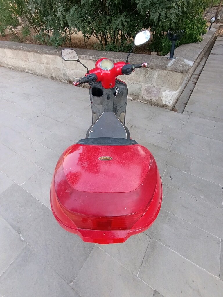 Yuki YK-09 Neon 2800 watt - 4
